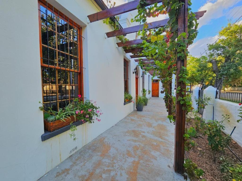 Adderley House Guest Accommodation Robertson Exterior photo